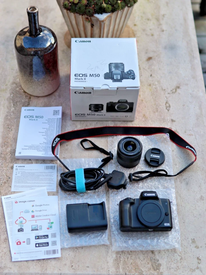 Canon EOS M50 II Mirrorless Camera Canon Camera EF-M 15-45mm Lens; Full kit; Very Light Use