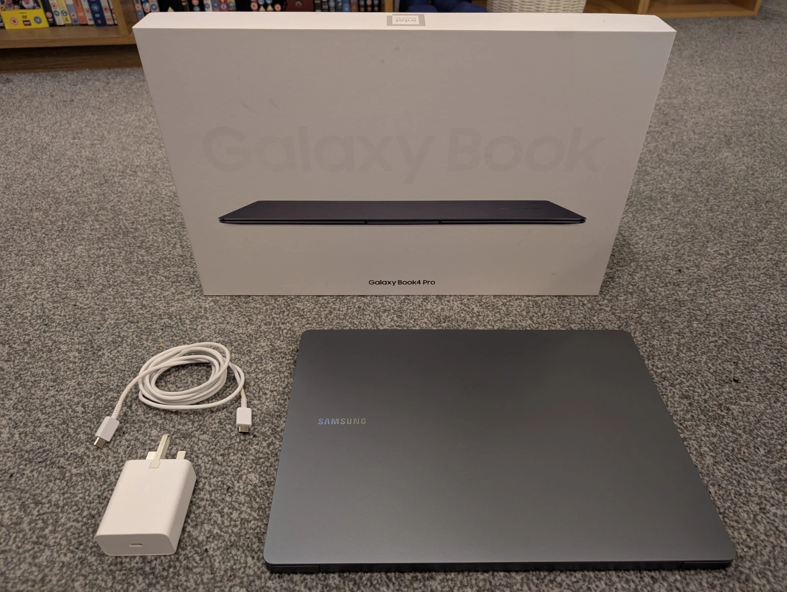 SAMSUNG SAMSUNG Galaxy Book4 Pro 14" Laptop - Intel Core Ultra 7, 512 GB SSD, 16 GB Ram